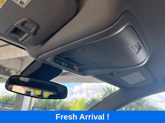 Used 2020 Chevrolet Equinox LT FWD image 10