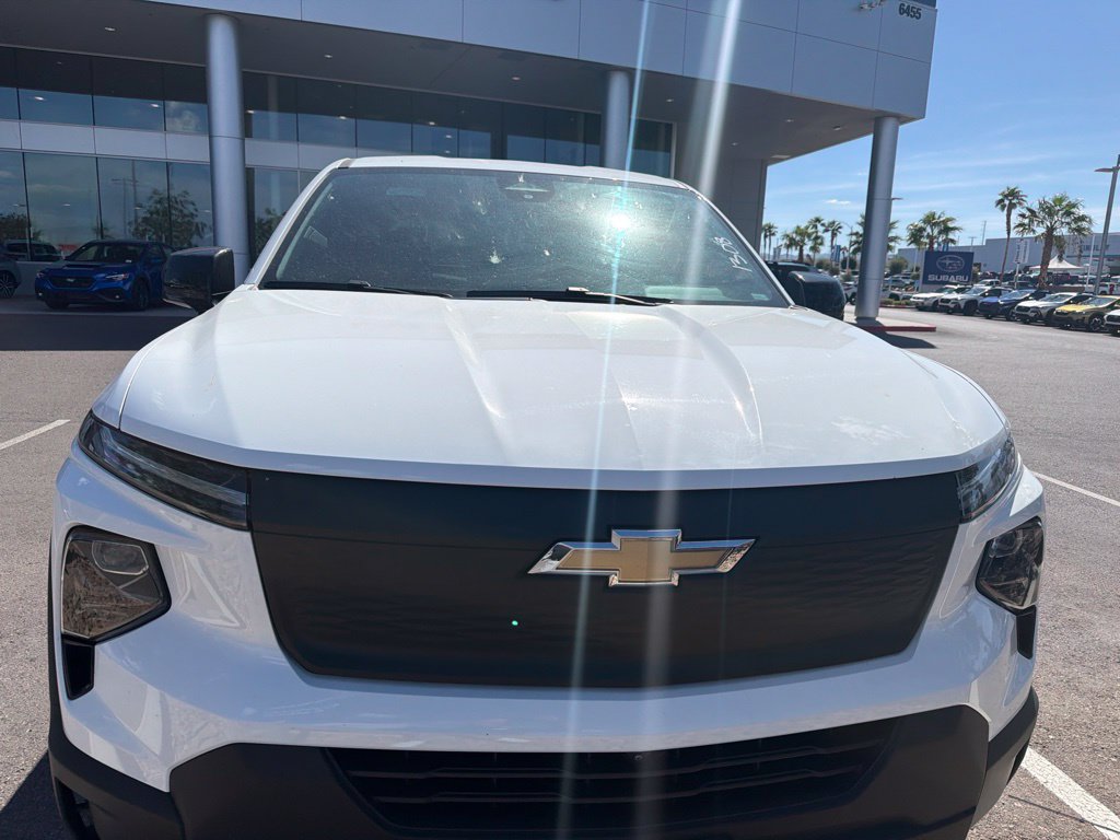 Used 2024 Chevrolet Silverado EV W/T AWD/4WD image 4