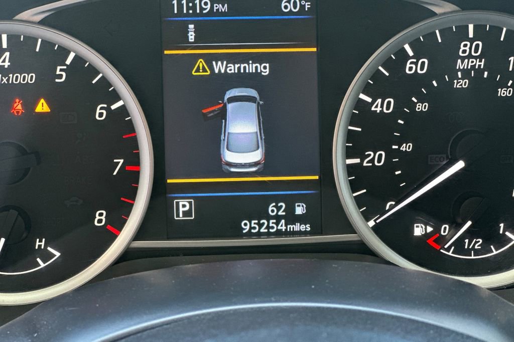 Used 2019 Nissan Sentra S FWD image 22