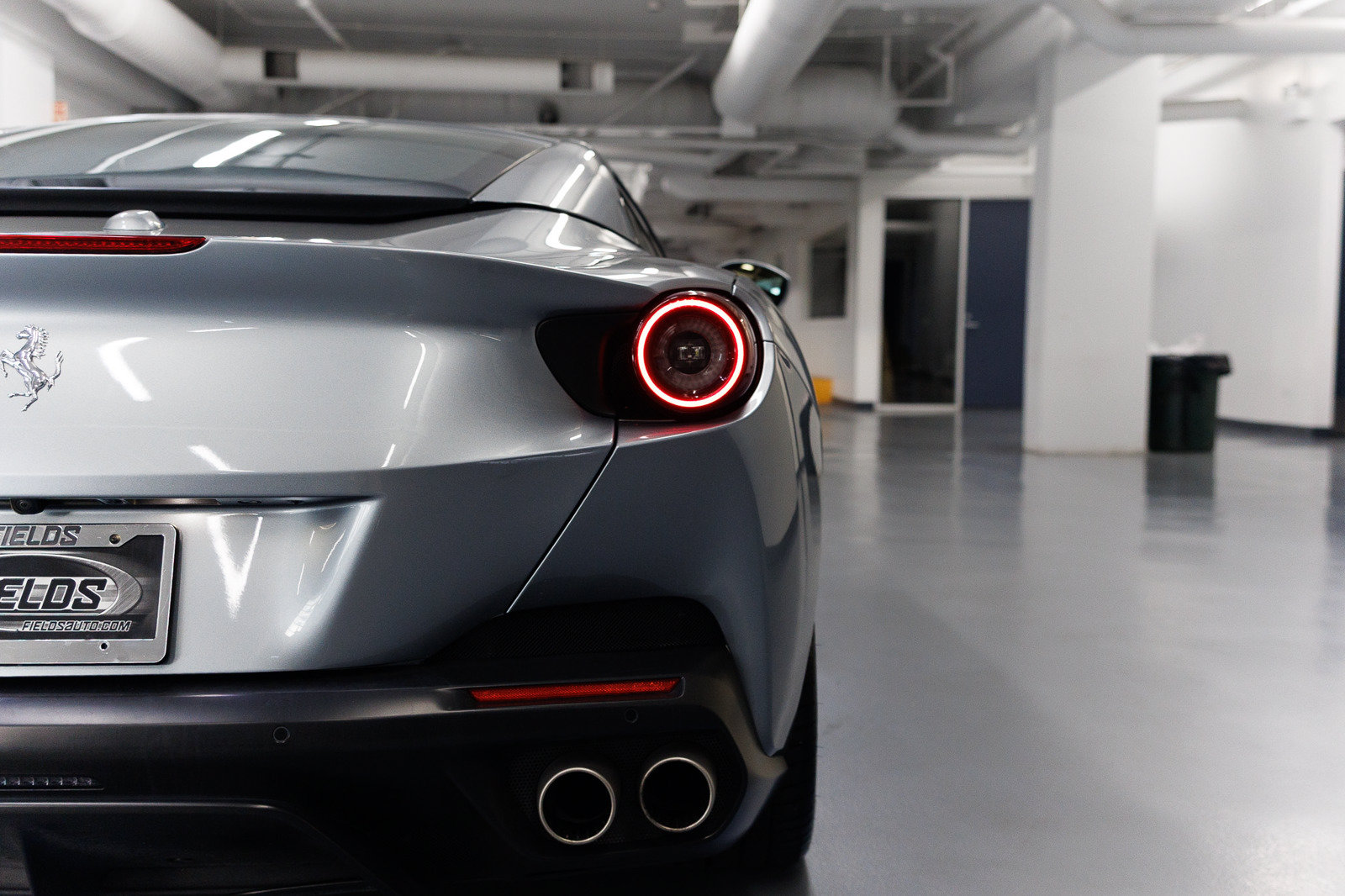 Used 2019 Ferrari Portofino RWD image 25