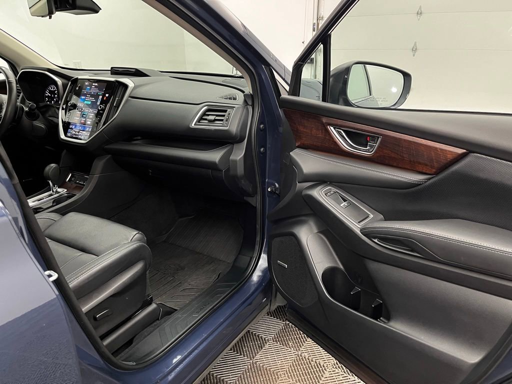 Used 2024 Subaru Ascent Touring AWD/4WD image 32