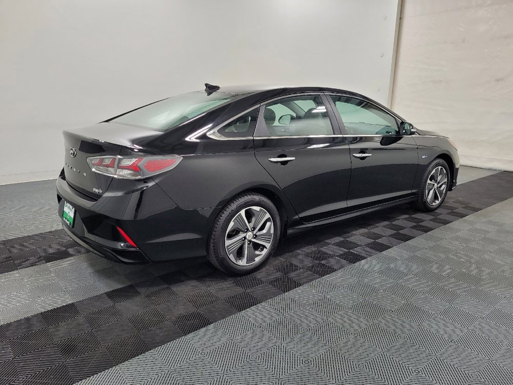 Used 2019 Hyundai Sonata Plug-In Hybrid image 10