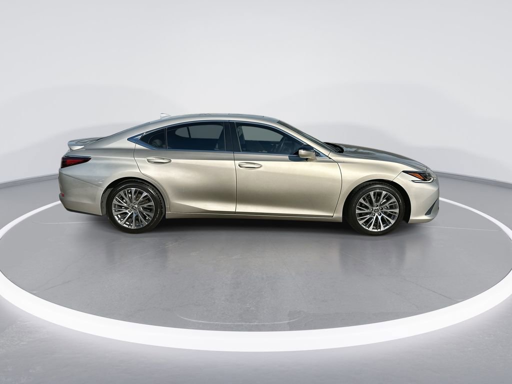 Used 2020 Lexus ES 350 Luxury w/ Accessory Package 2 image 9