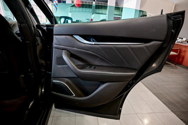 Used 2022 Maserati Levante Modena AWD/4WD image 22