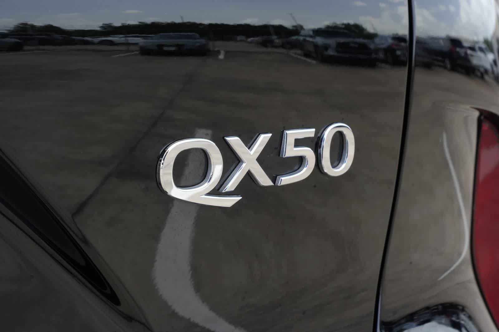 Certified 2023 INFINITI QX50 Pure FWD image 19