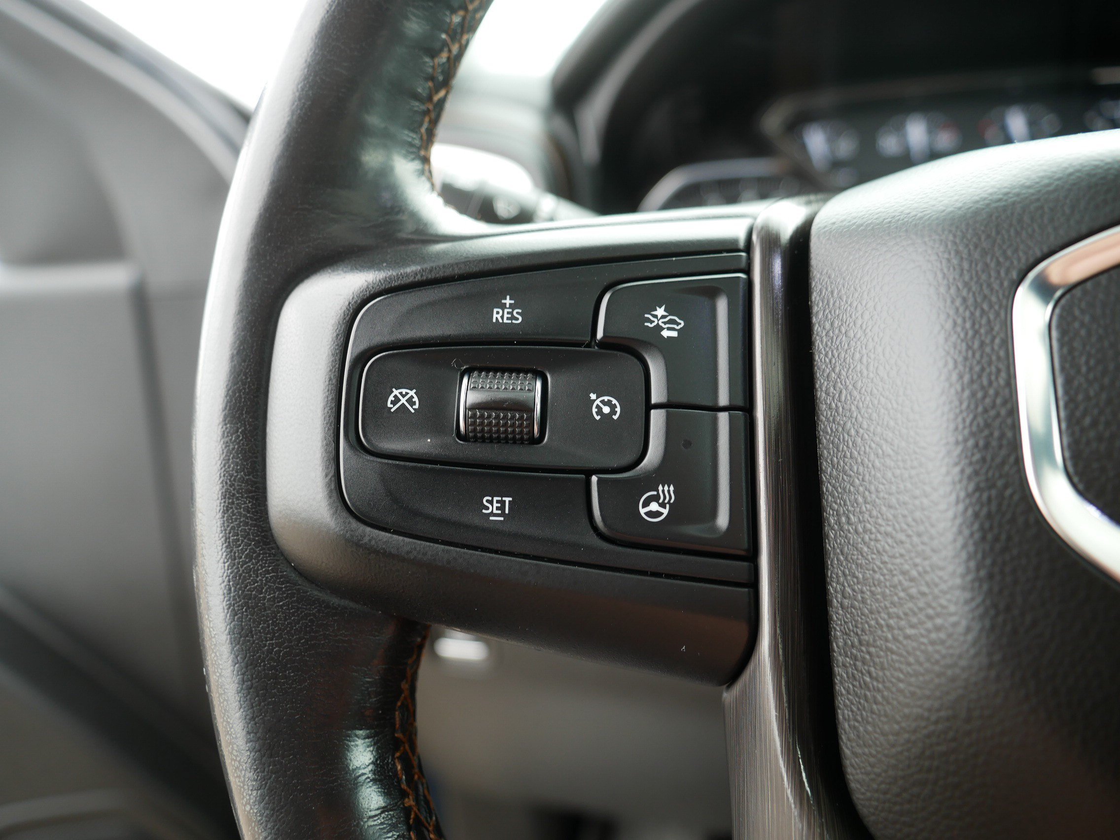 Used 2021 GMC Sierra 1500 AT4 w/ AT4 Value Package AWD/4WD image 28