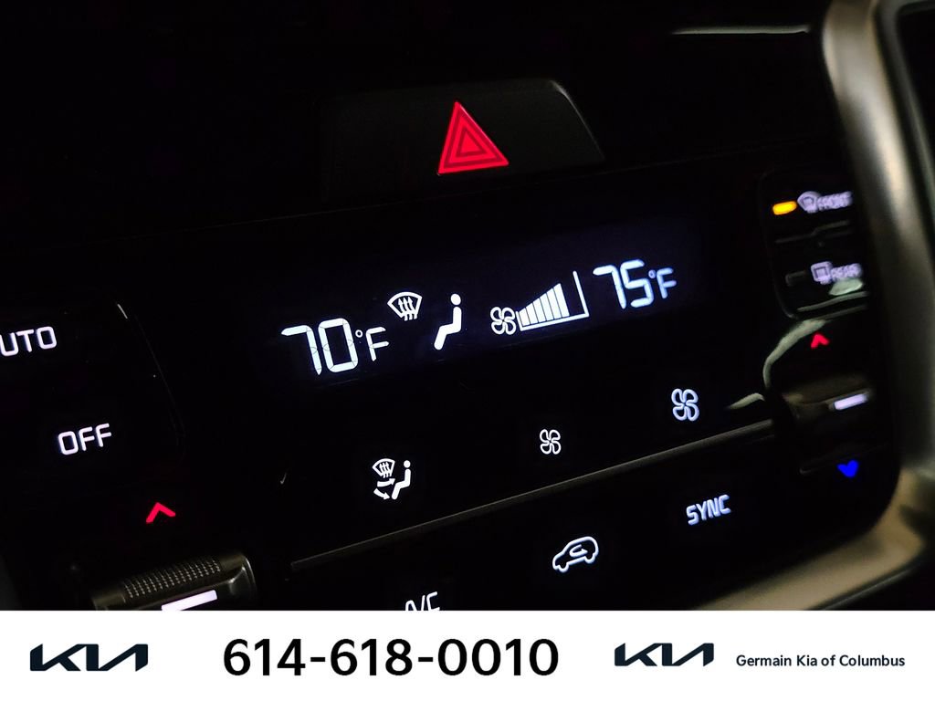 Used 2022 Kia Sorento SX Prestige w/ Rust Color Package image 32