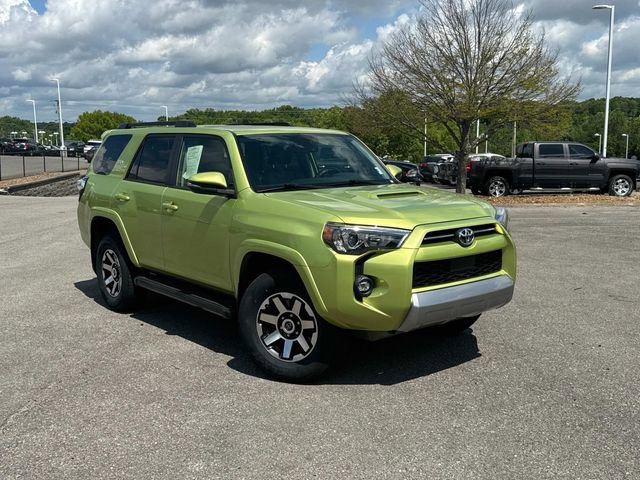 Used 2023 Toyota 4Runner TRD Off-Road Premium w/ Moonroof Package AWD/4WD image 2