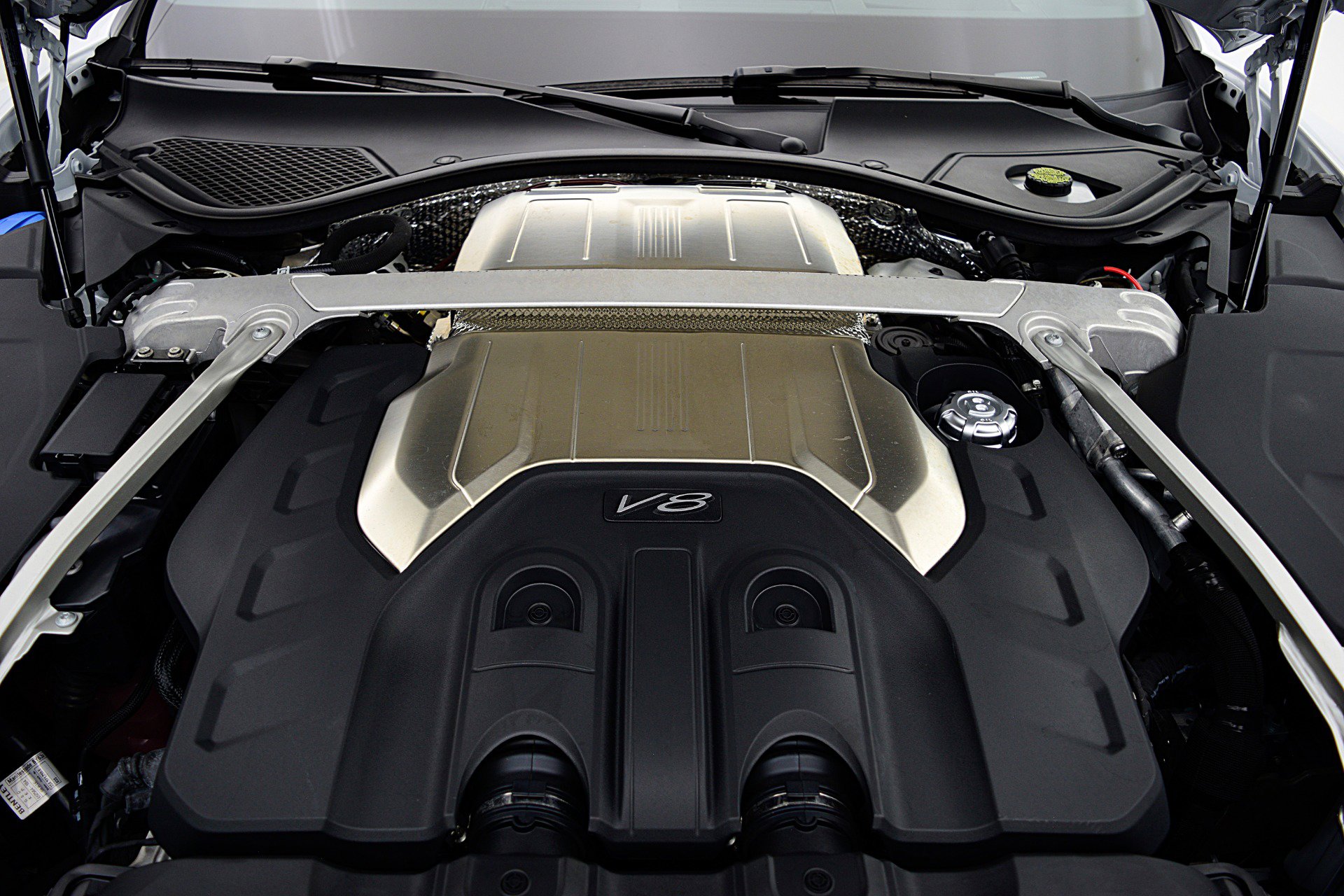 Used 2023 Bentley Continental GT Azure image 31