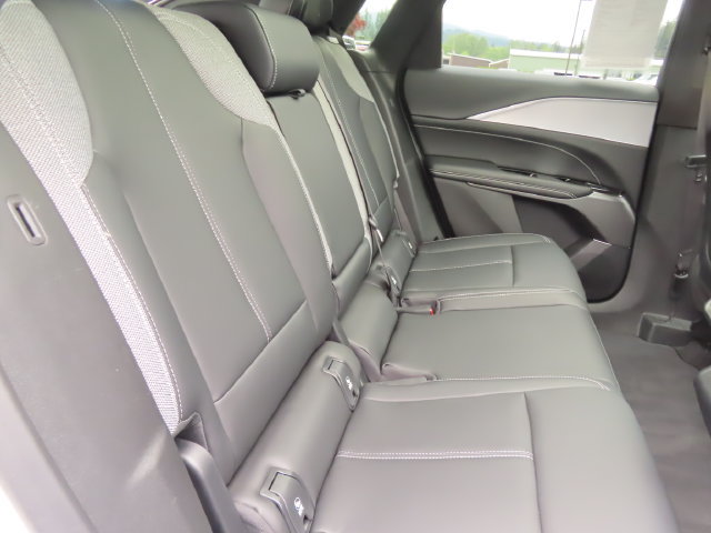 Certified 2024 Cadillac Lyriq Tech AWD/4WD image 44