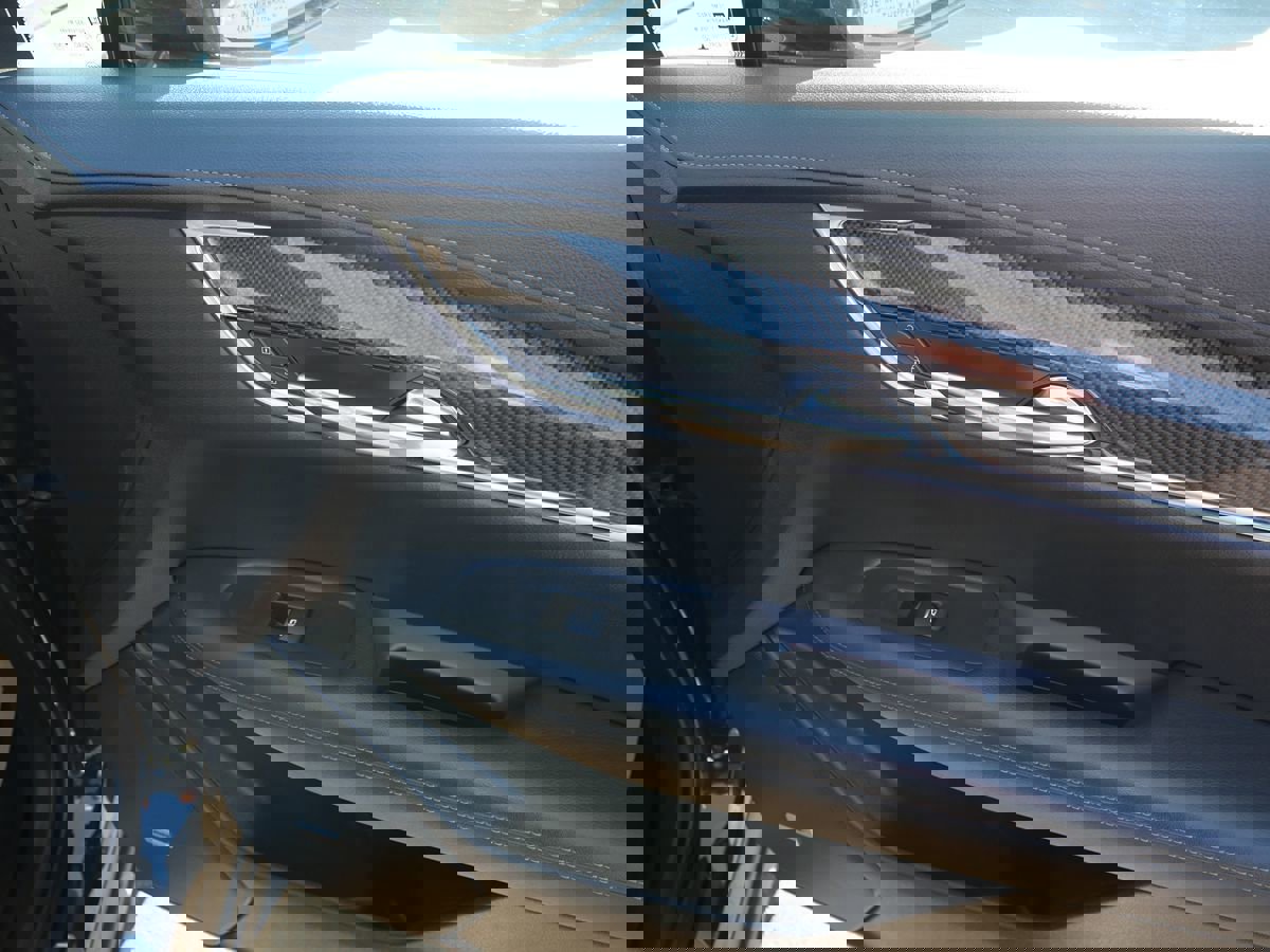 Used 2020 Cadillac XT6 Sport image 17