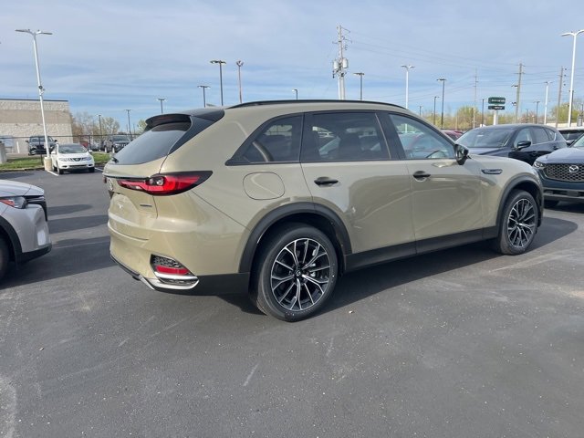 New 2025 MAZDA CX-70 Plug-In Hybrid w/ Premium Pkg image 3