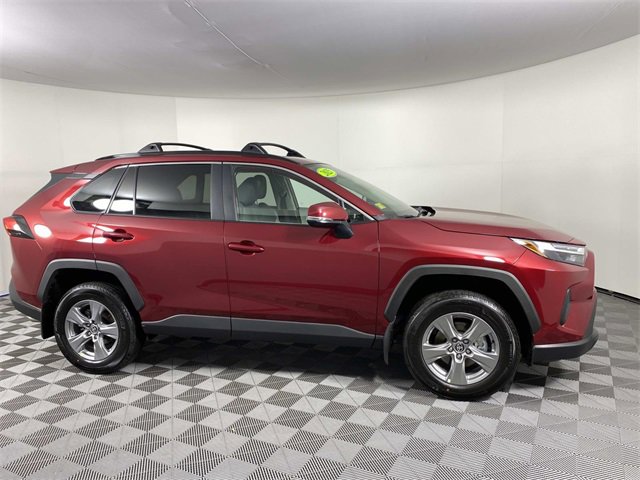 Used 2025 Toyota RAV4 XLE image 11