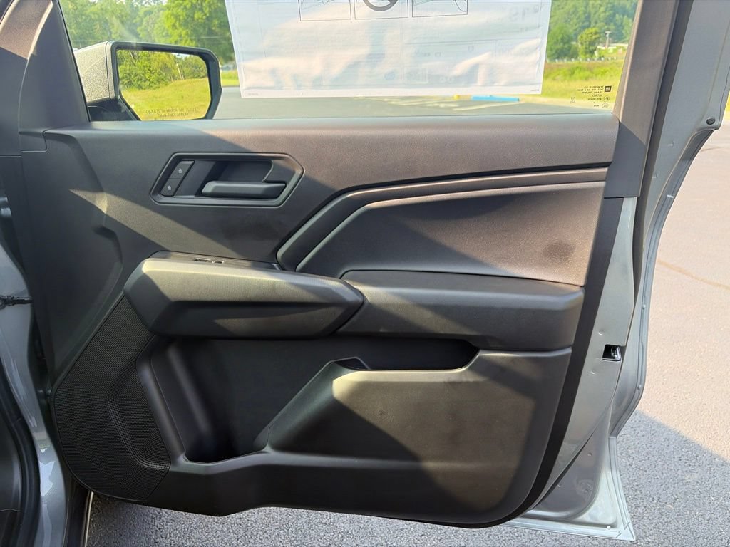 New 2026 Chevrolet Colorado W/T w/ WT Custom Package AWD/4WD image 32