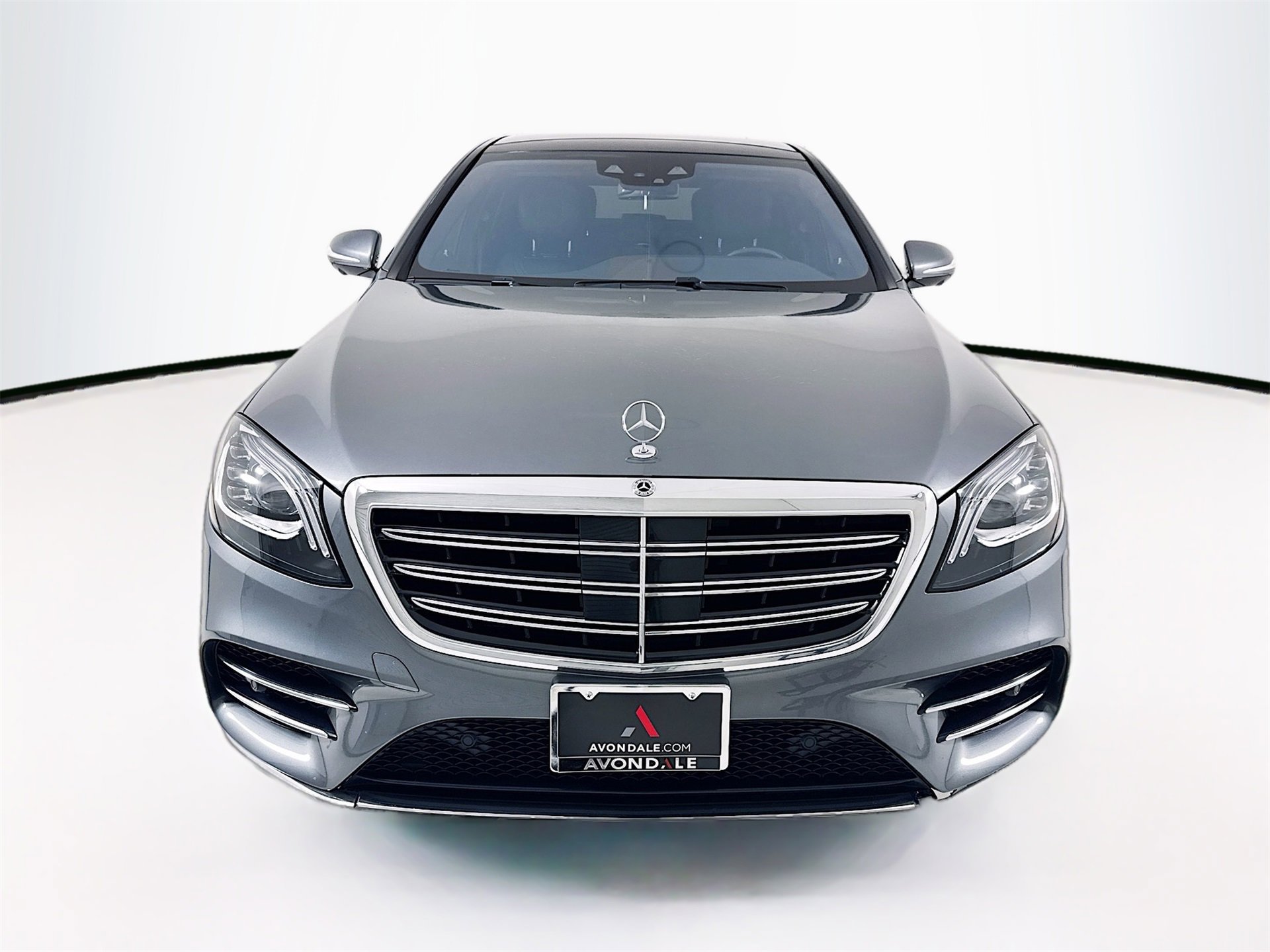 Used 2019 Mercedes-Benz S 560 Sedan image 2