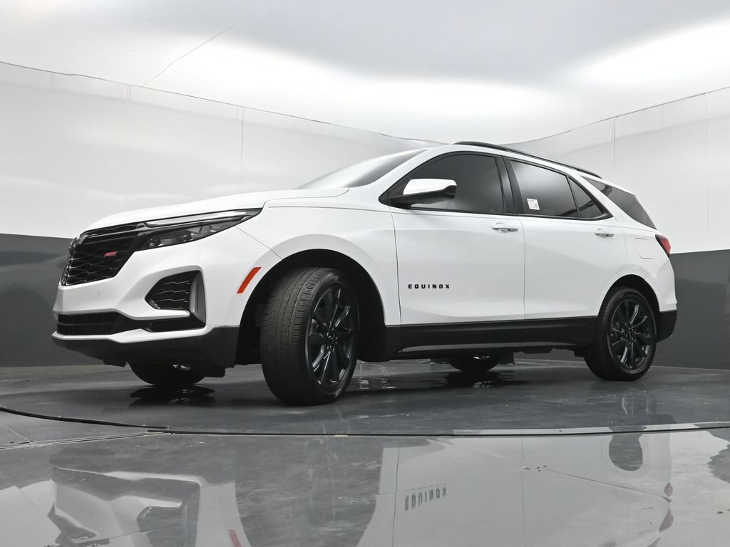 Used 2024 Chevrolet Equinox RS FWD image 24