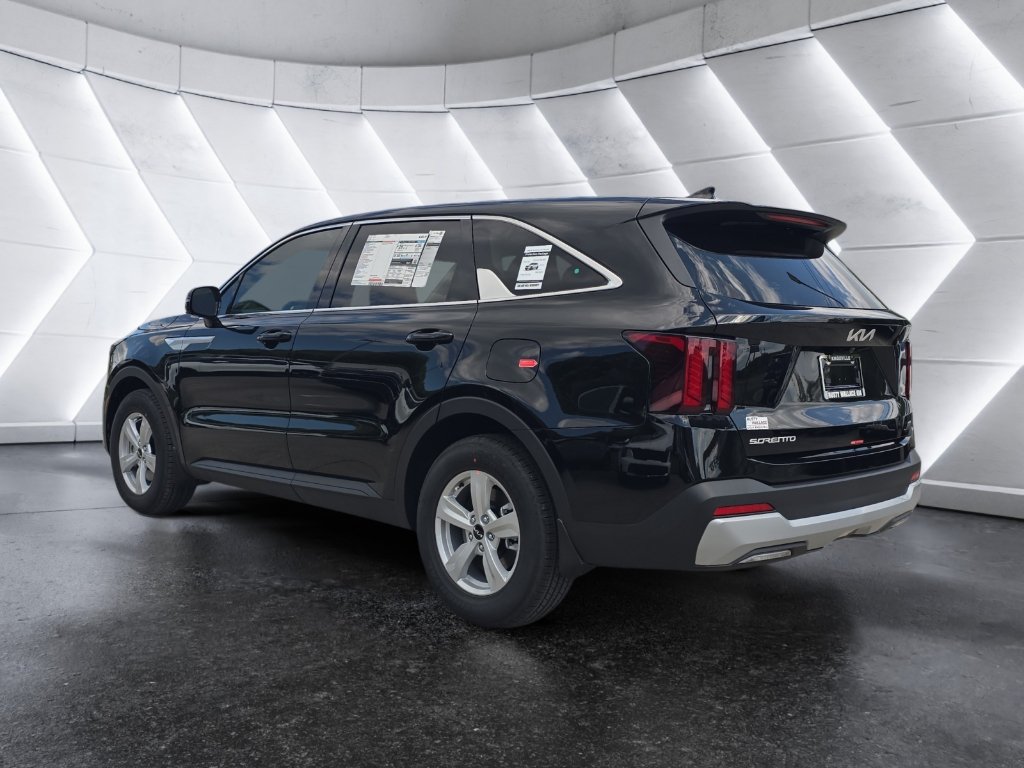New 2026 Kia Sorento LX FWD image 3