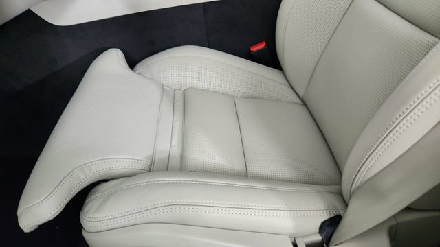 New 2027 Volvo XC60 B5 Ultra AWD/4WD image 13