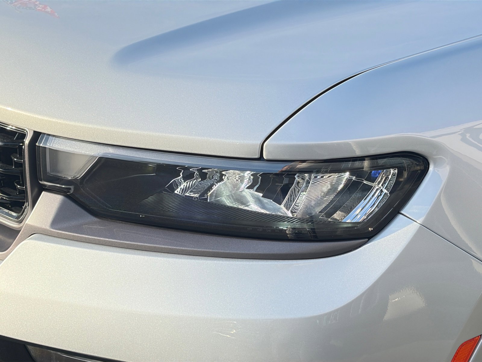 New 2026 Jeep Grand Cherokee Limited Reserve image 8