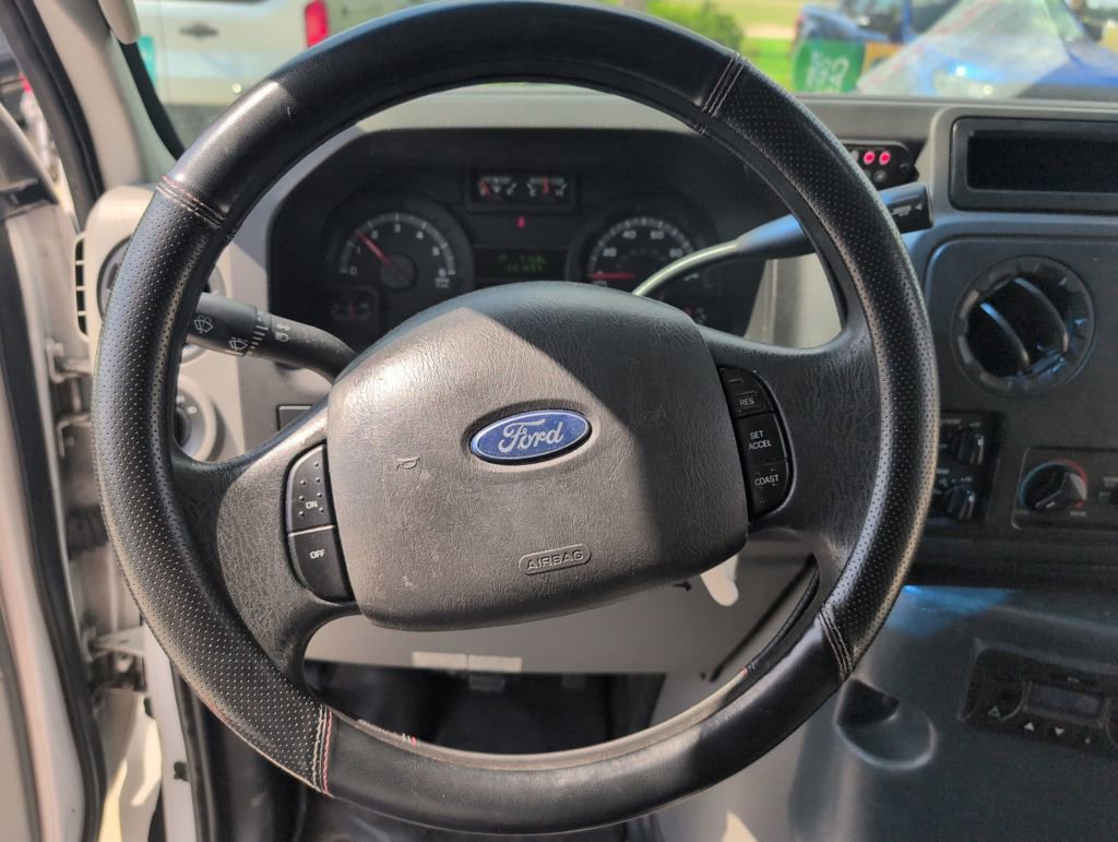 Used 2015 Ford E-450 and Econoline 450 Super Duty w/ Shuttle Bus Prep Package image 33