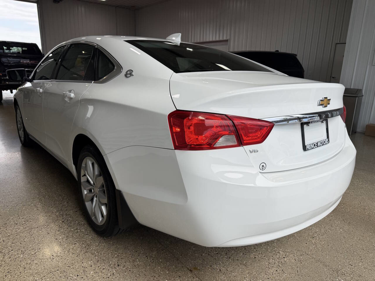 Used 2019 Chevrolet Impala LT w/ LT Leather Package FWD image 28