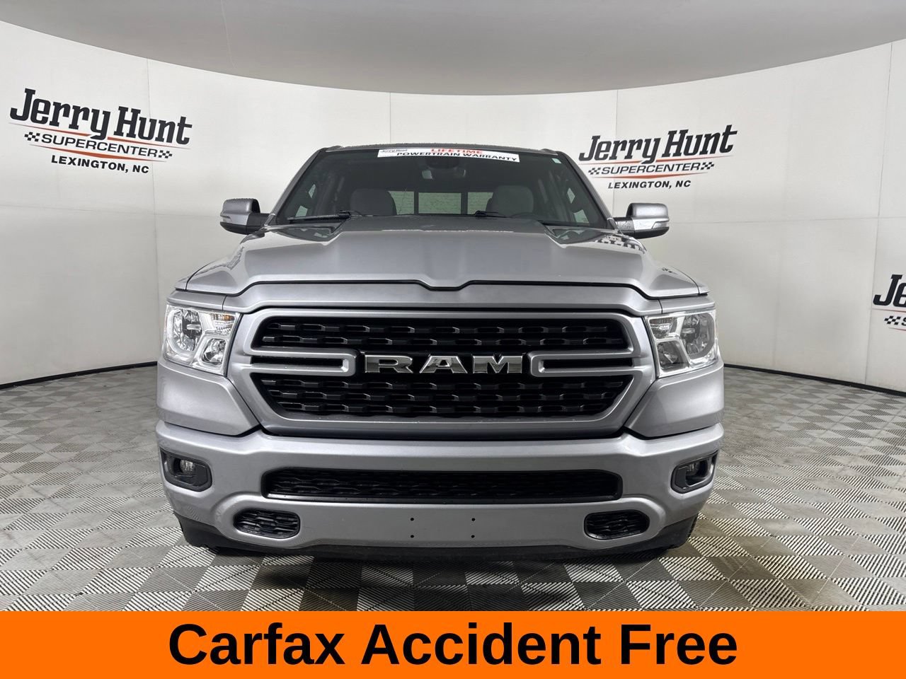 Used 2024 RAM 1500 Big Horn AWD/4WD image 3