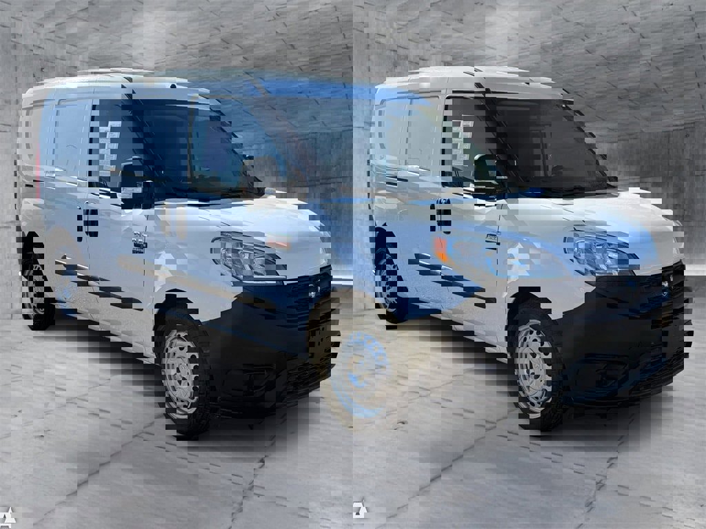 Used 2018 RAM ProMaster City Tradesman image 9