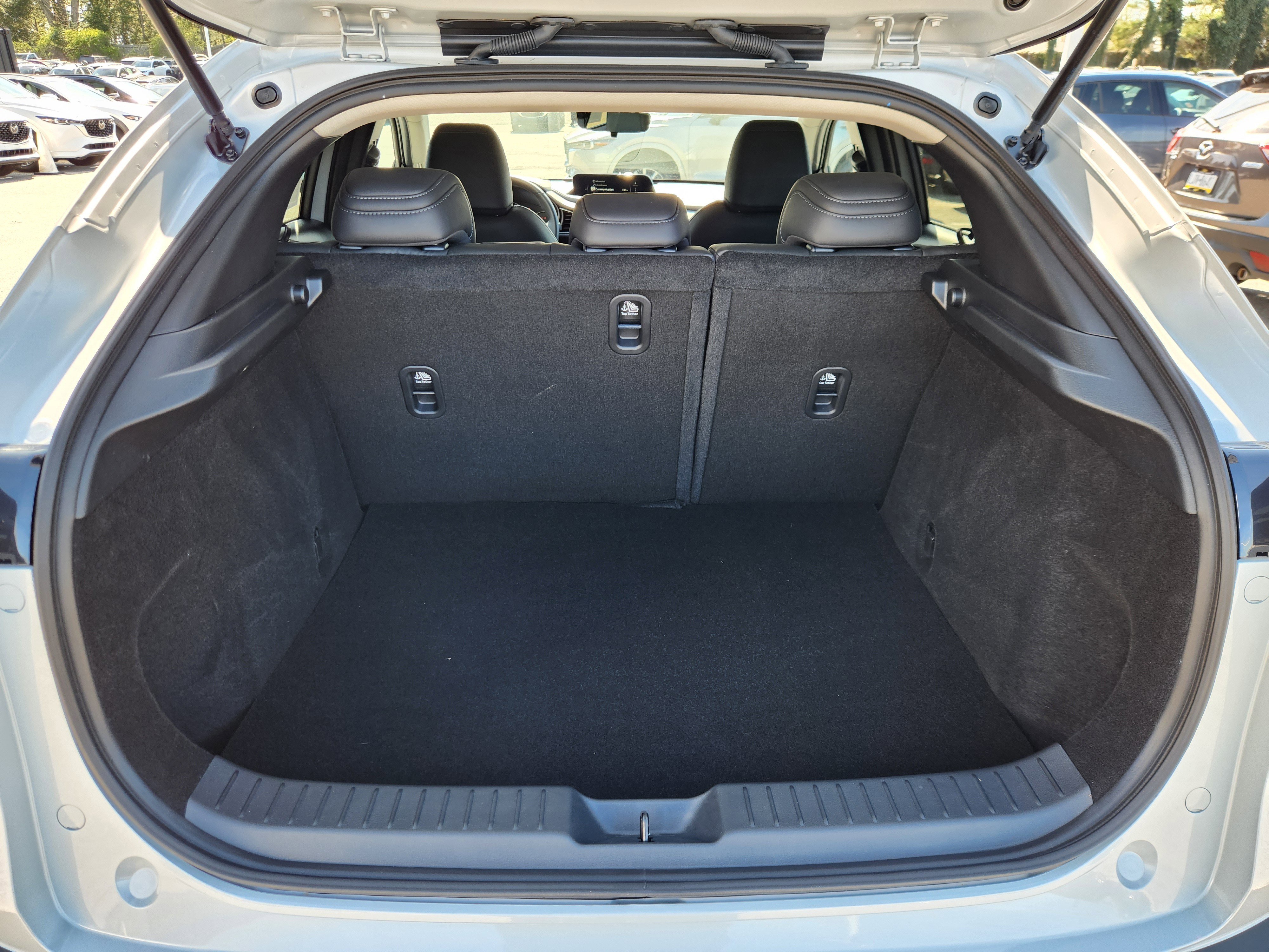 Certified 2025 MAZDA CX-30 AWD 2.5 S w/ Select Sport Pkg image 18