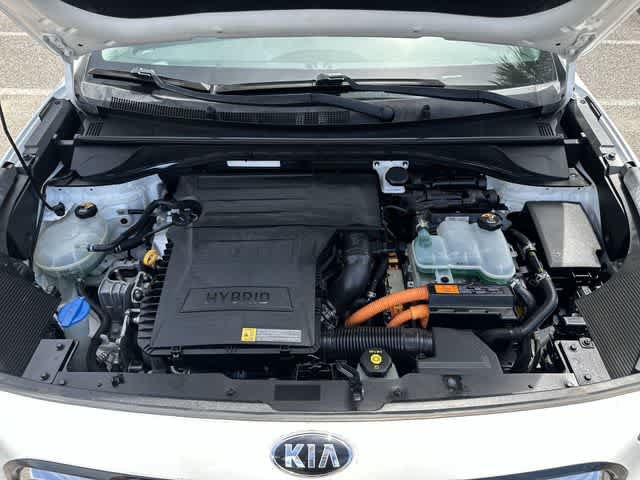 Used 2017 Kia Niro FWD image 21