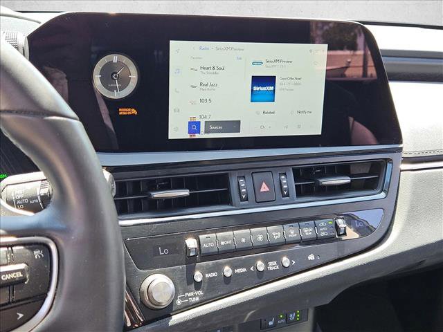 Certified 2024 Lexus ES 300h w/ Premium Package FWD image 14