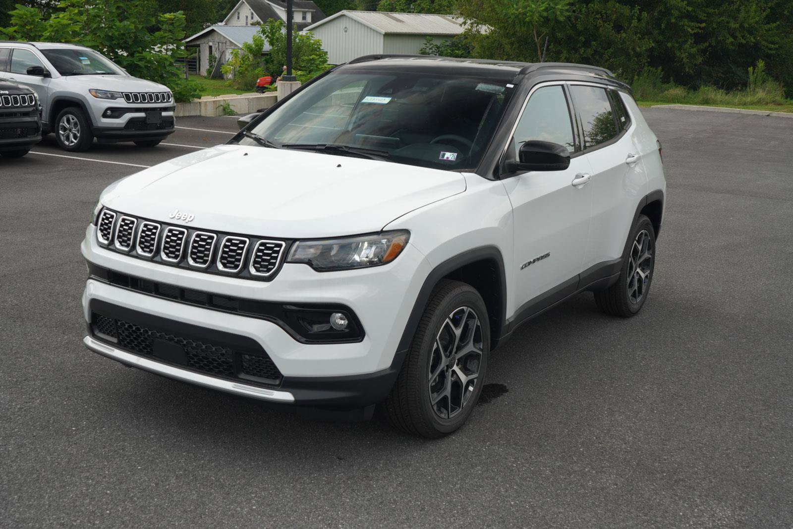 New 2025 Jeep Compass Limited image 8