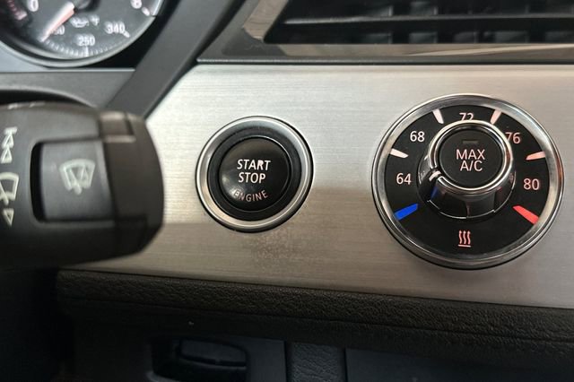 Used 2014 BMW Z4 sDrive35i RWD image 25