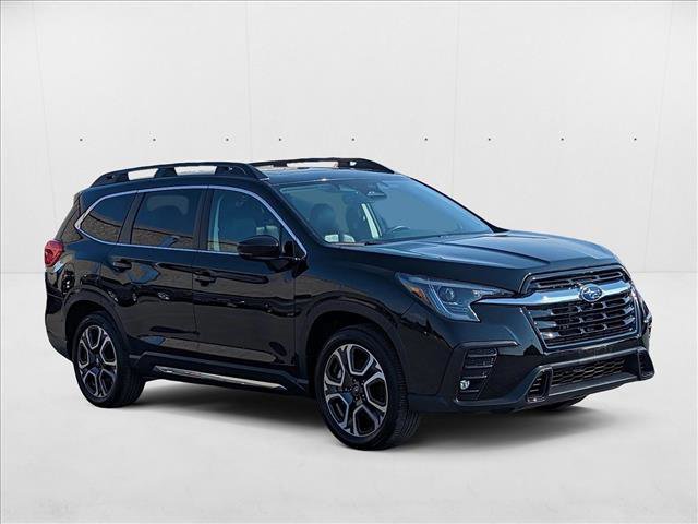 Certified 2025 Subaru Ascent Limited image 3