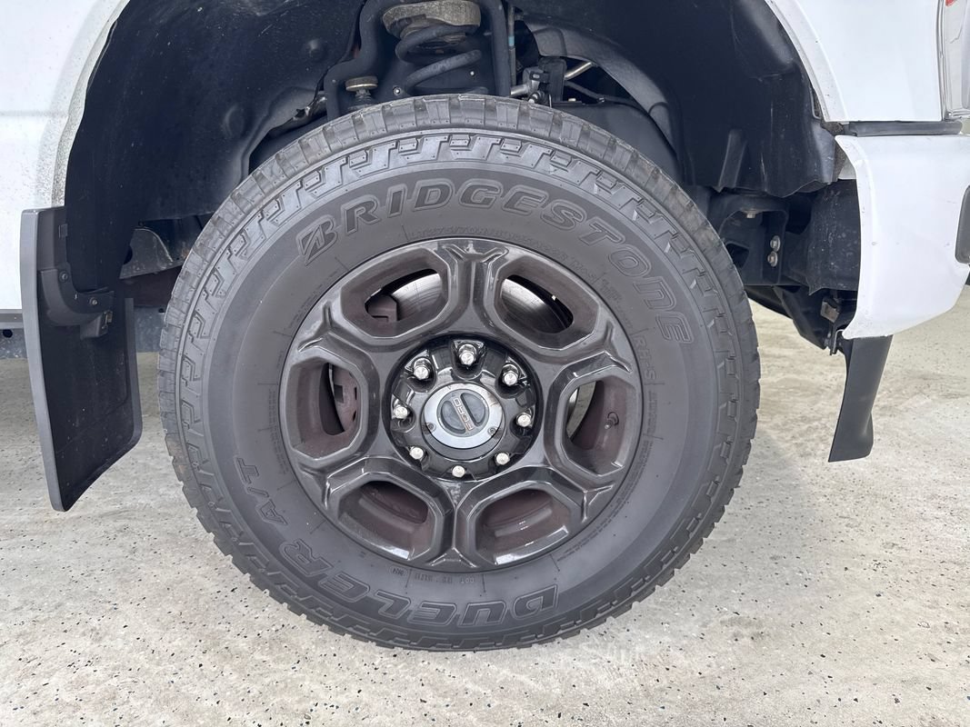 Used 2023 Ford F250 XL w/ STX Appearance Package AWD/4WD image 13