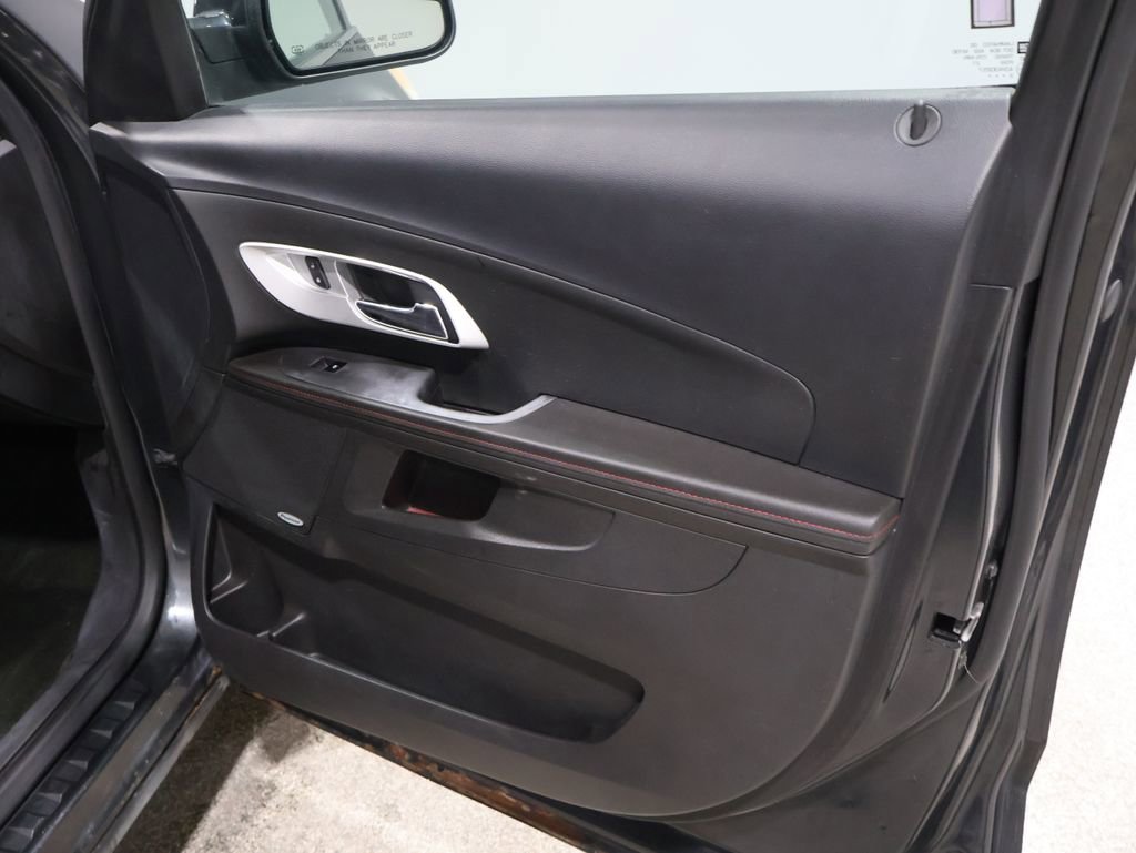 Used 2013 Chevrolet Equinox LT image 24