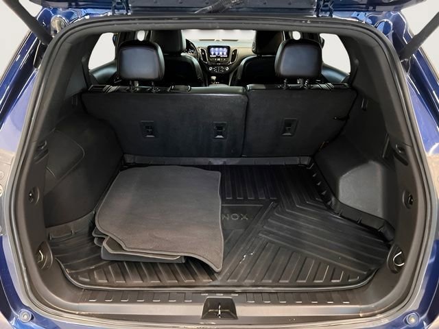 Used 2022 Chevrolet Equinox RS w/ Infotainment Package AWD/4WD image 8