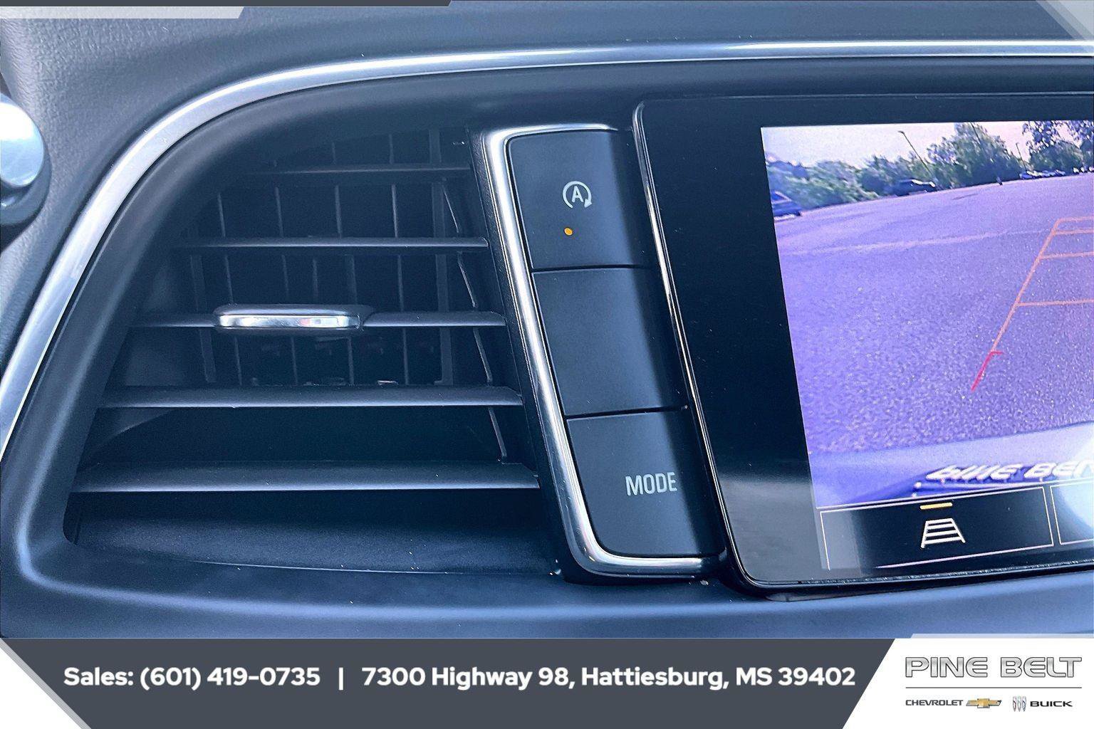 Used 2023 Buick Enclave Essence w/ Experience Buick Package FWD image 23