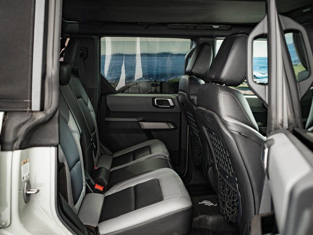 Used 2021 Ford Bronco Black Diamond image 47