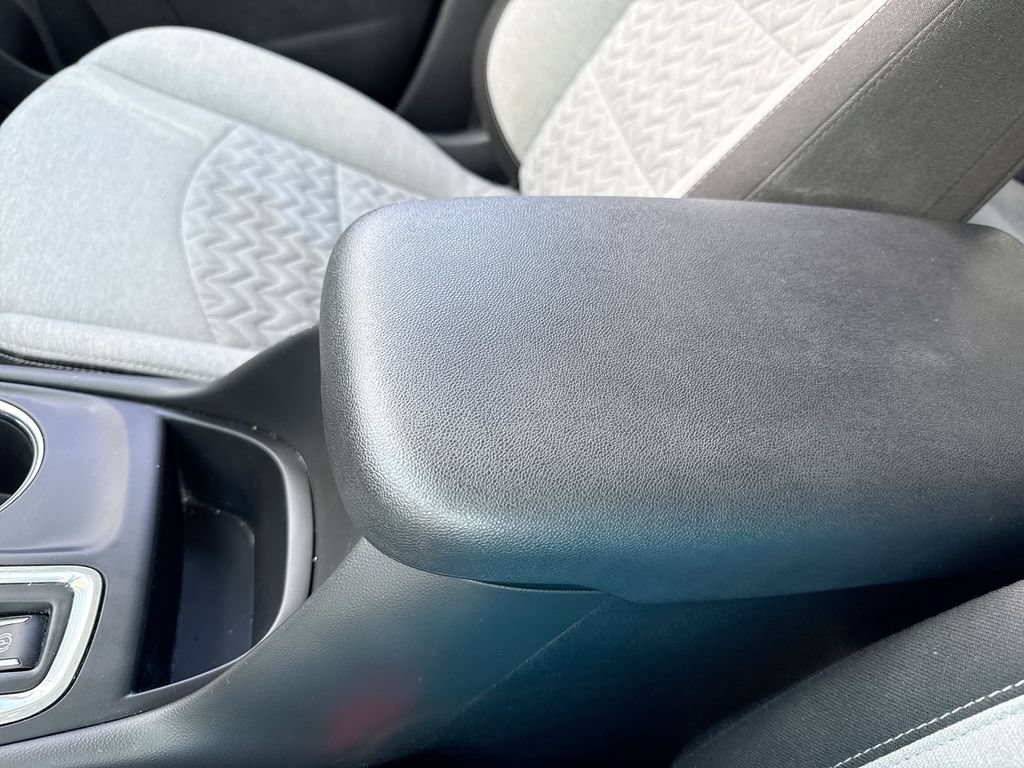 Used 2023 Chevrolet Equinox LT AWD/4WD image 21