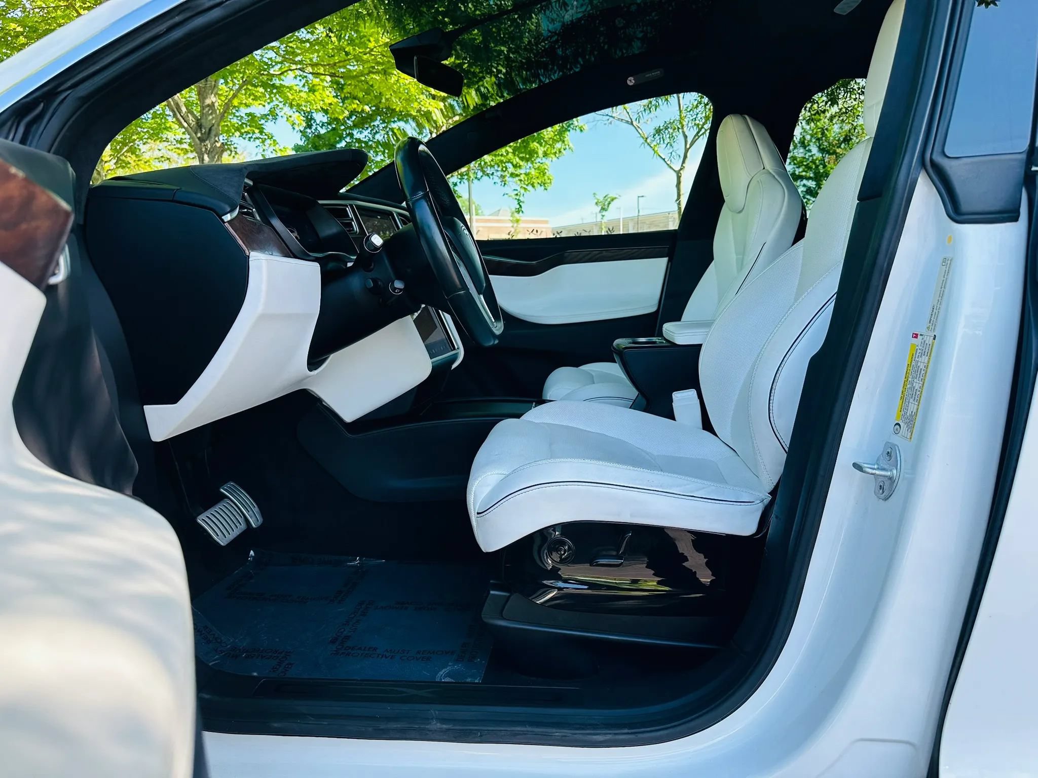 Used 2016 Tesla Model X Performance AWD/4WD image 8