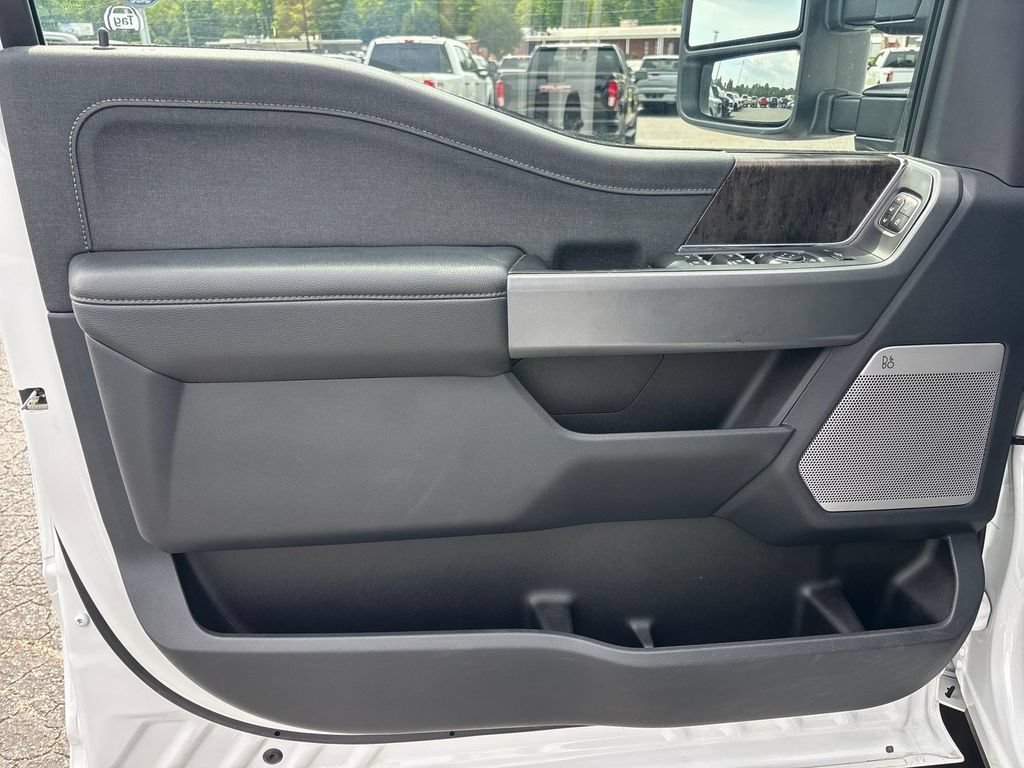 Used 2023 Ford F250 Lariat AWD/4WD image 27
