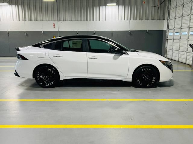 New 2026 Nissan Sentra SR w/ SR All Weather Package FWD image 17