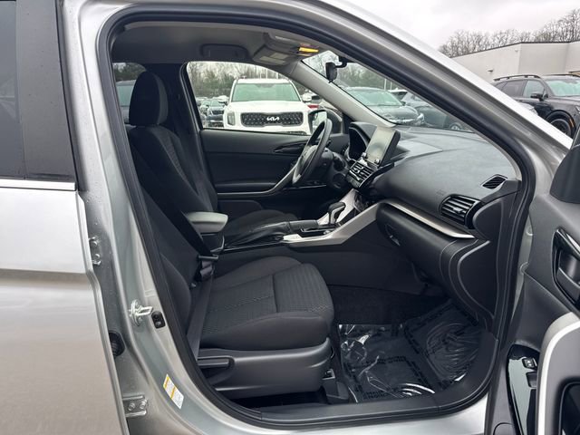 Used 2024 Mitsubishi Eclipse Cross LE image 10