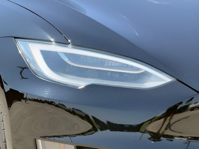 Used 2016 Tesla Model S 60 RWD image 11