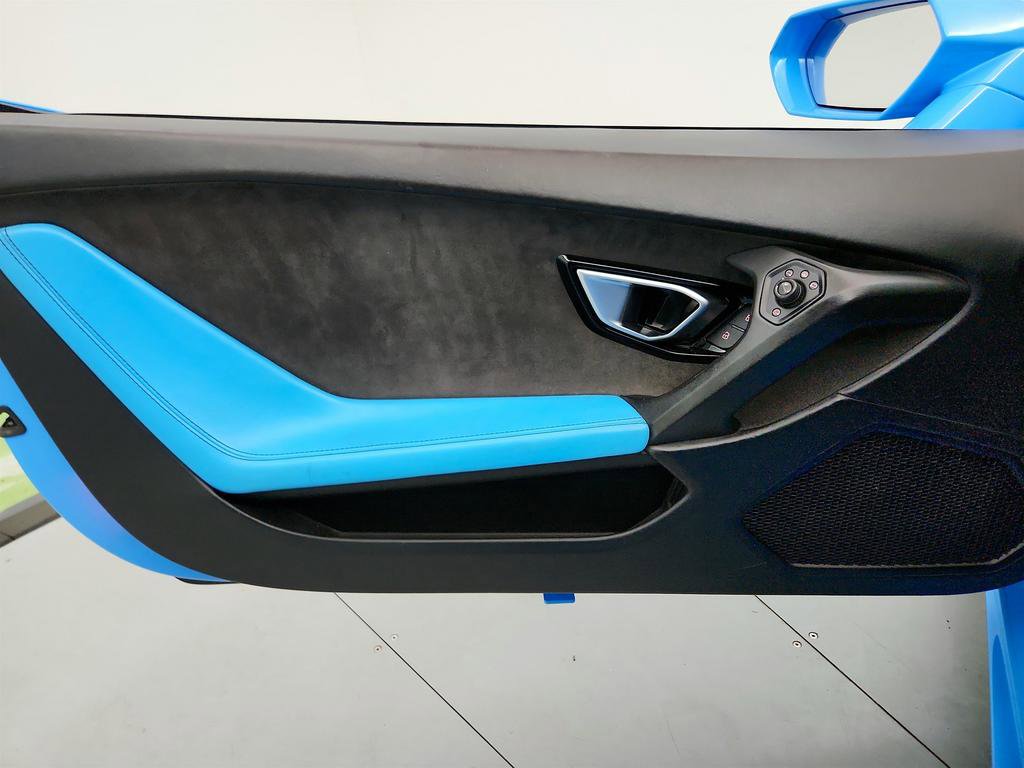 Used 2017 Lamborghini Huracan LP 610-4 image 20