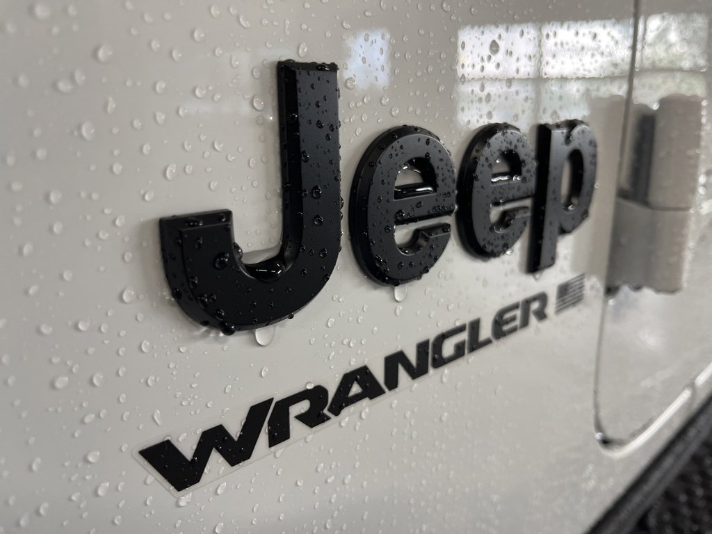 New 2026 Jeep Wrangler Unlimited Sahara image 24