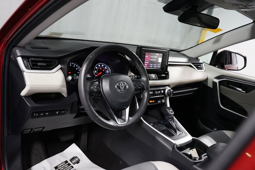 Certified 2021 Toyota RAV4 XLE Premium image 11