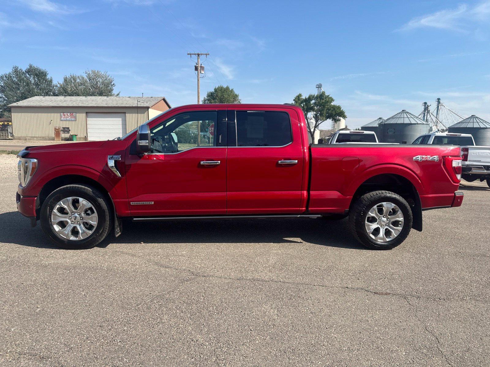 Used 2023 Ford F150 Platinum AWD/4WD image 4