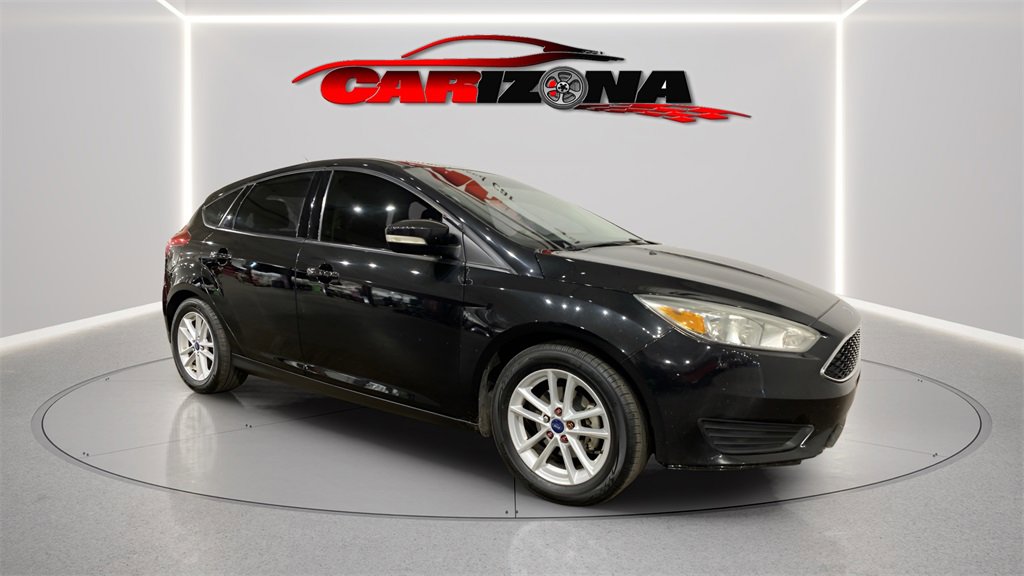 Used 2015 Ford Focus SE image 2