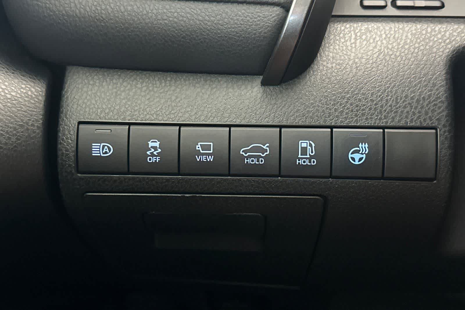 Used 2022 Toyota Camry XSE w/ Navigation Package AWD/4WD image 33